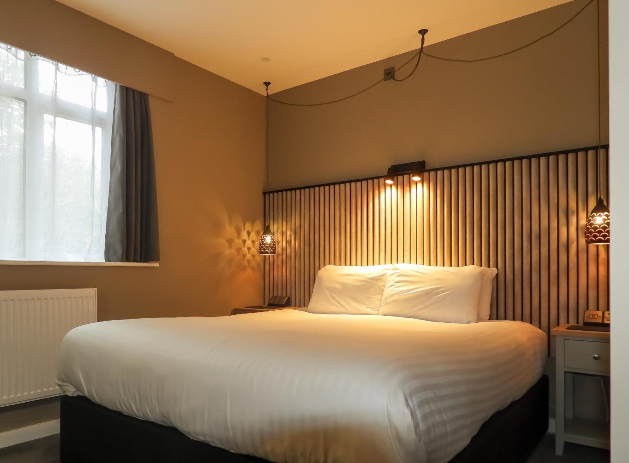 South Lawn Hotel 3*