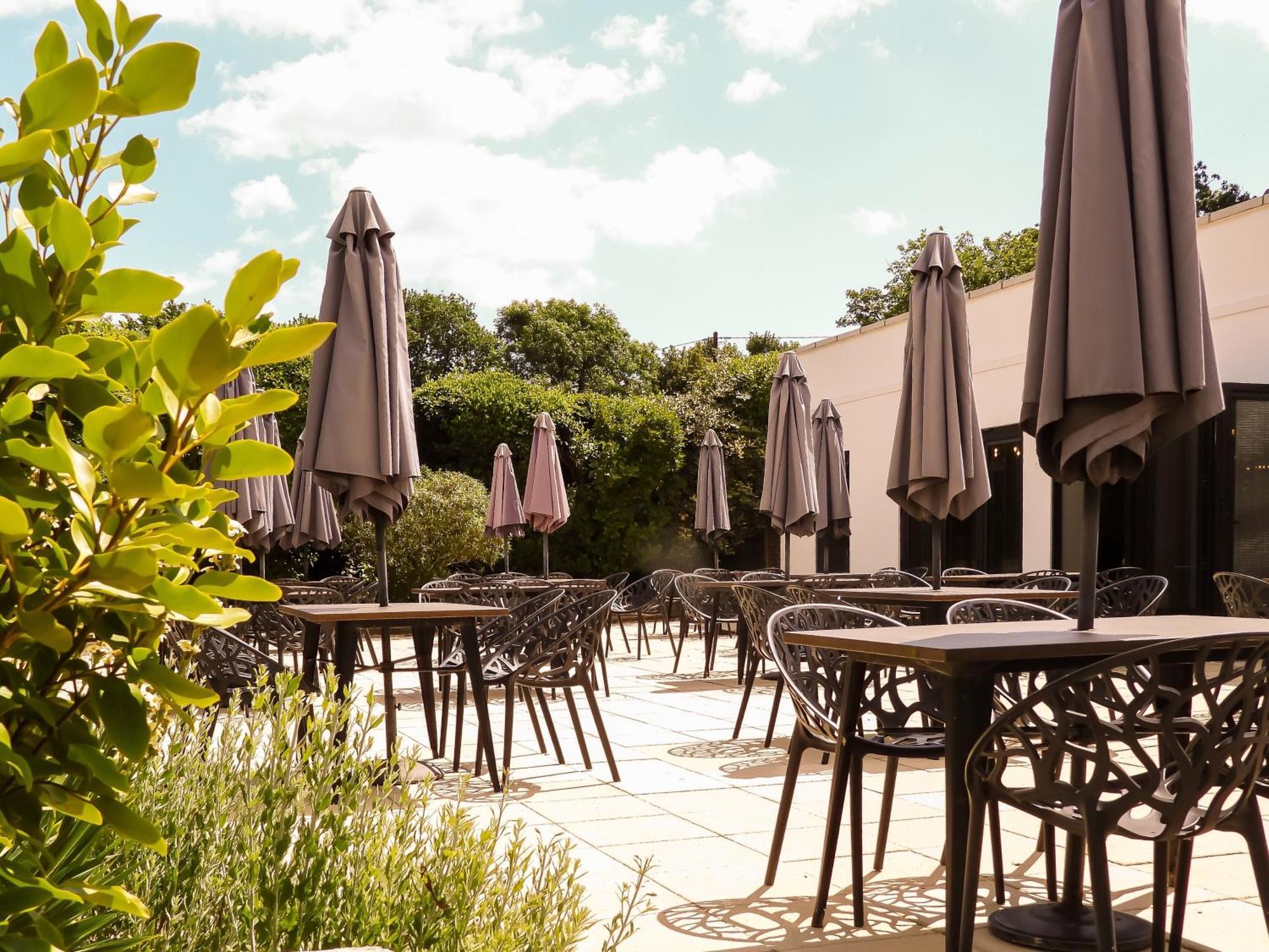 South Lawn Hotel 3*
